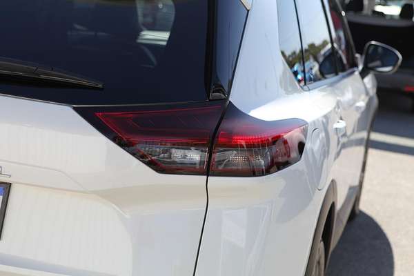 2024 Nissan X-TRAIL ST-L T33