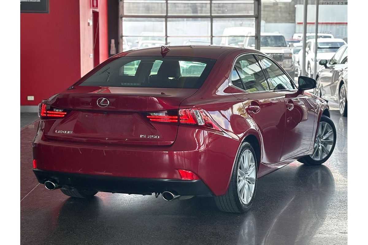 2014 Lexus IS IS250 Luxury GSE30R