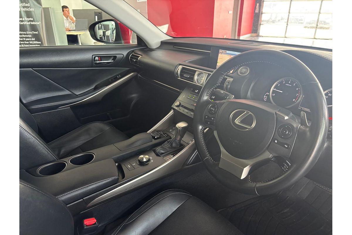 2014 Lexus IS IS250 Luxury GSE30R