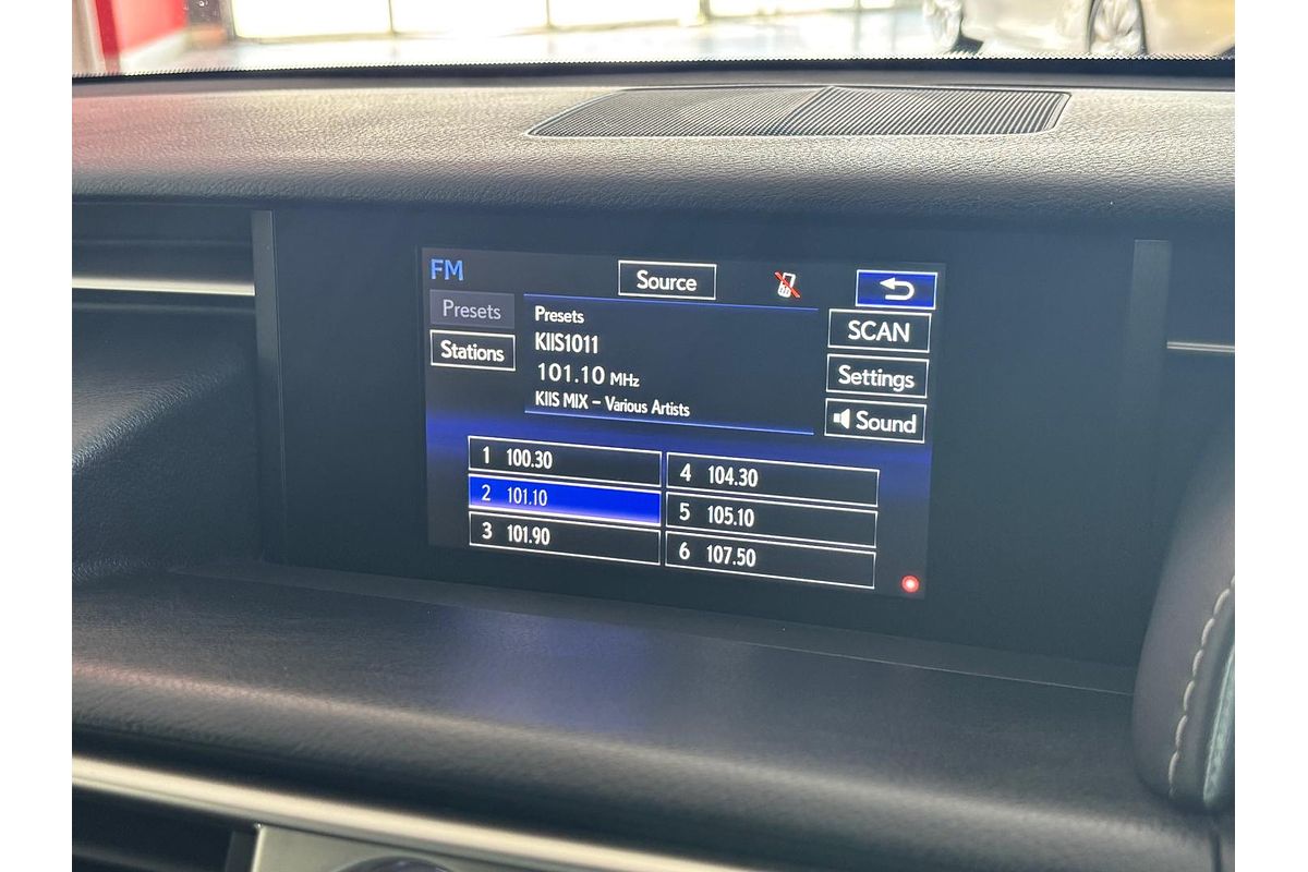 2014 Lexus IS IS250 Luxury GSE30R