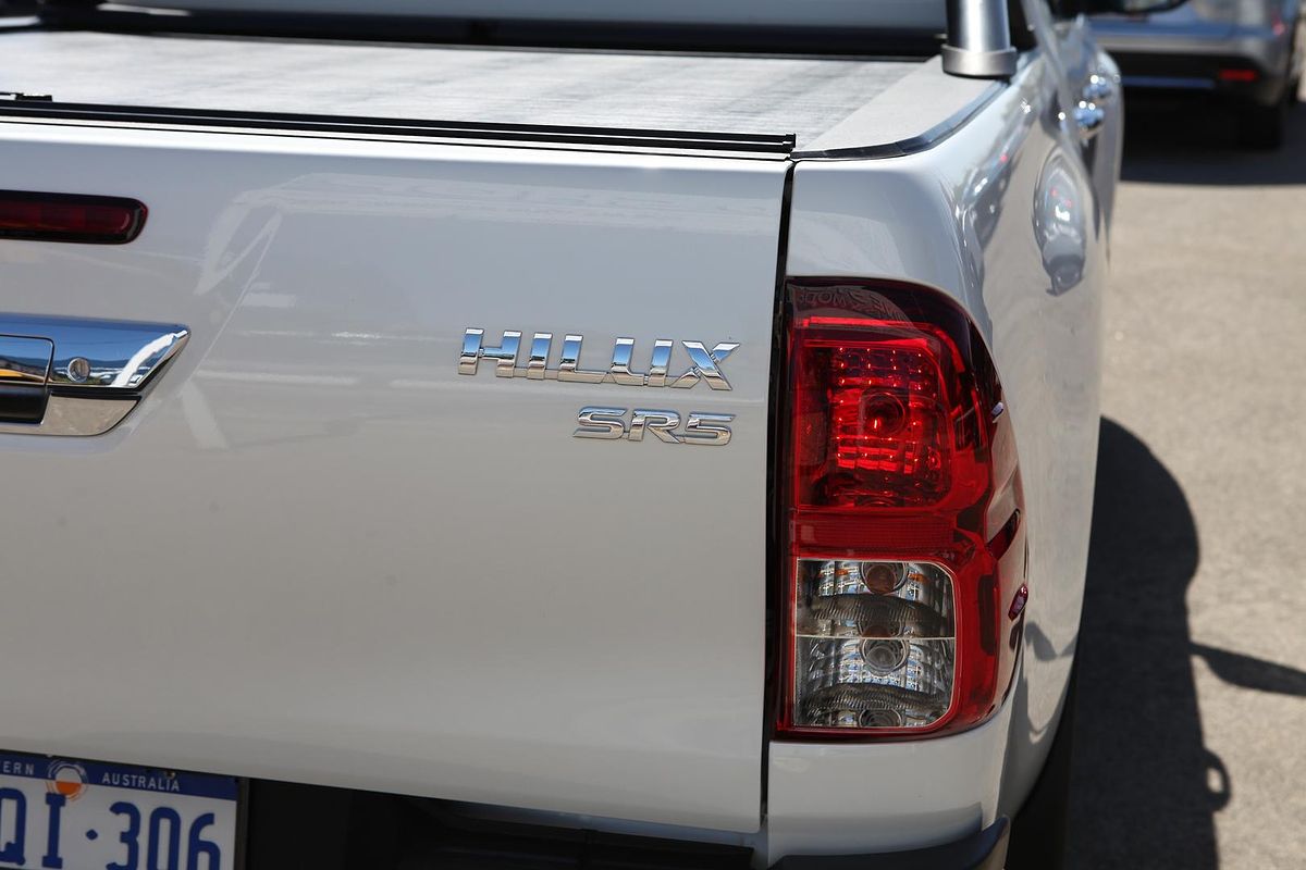 2018 Toyota Hilux SR5 GUN126R 4X4