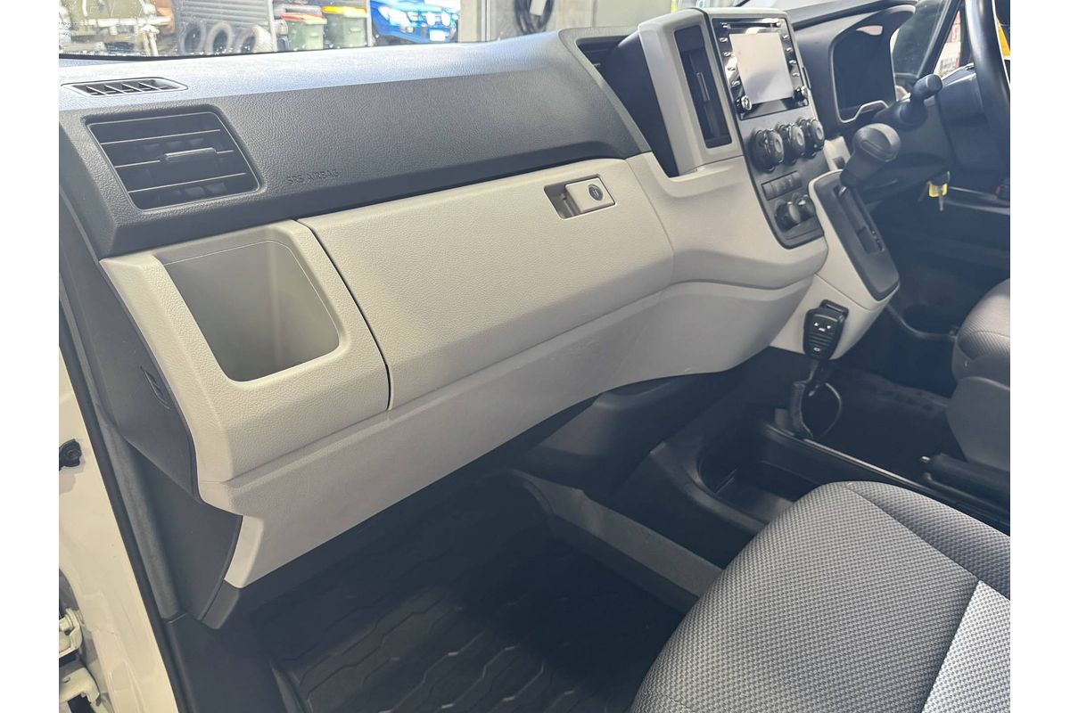 2019 Toyota Hiace Commuter GDH322R