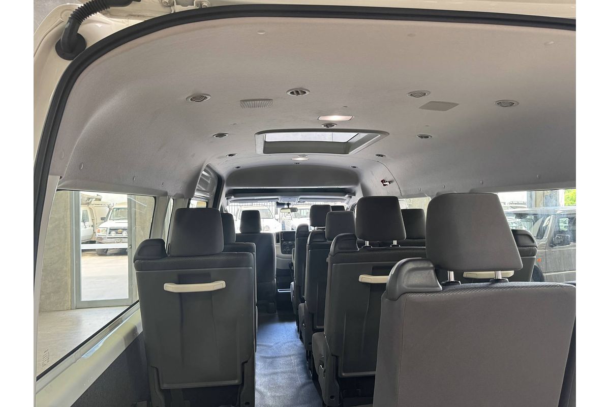 2019 Toyota Hiace Commuter GDH322R