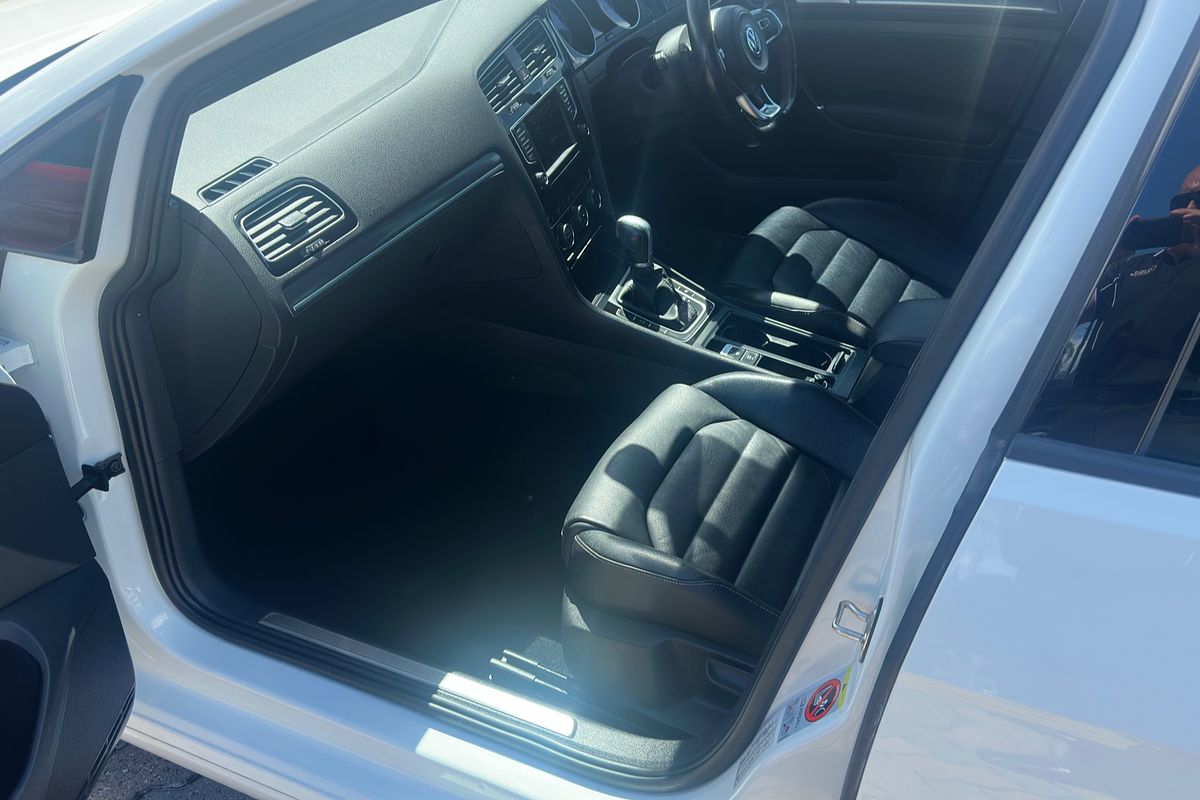 2016 Volkswagen Golf 110TSI Highline 7