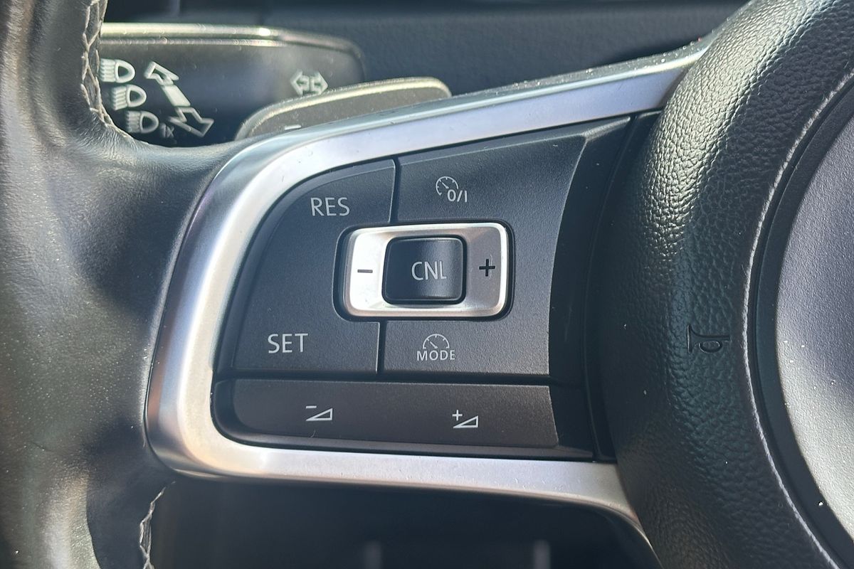 2016 Volkswagen Golf 110TSI Highline 7