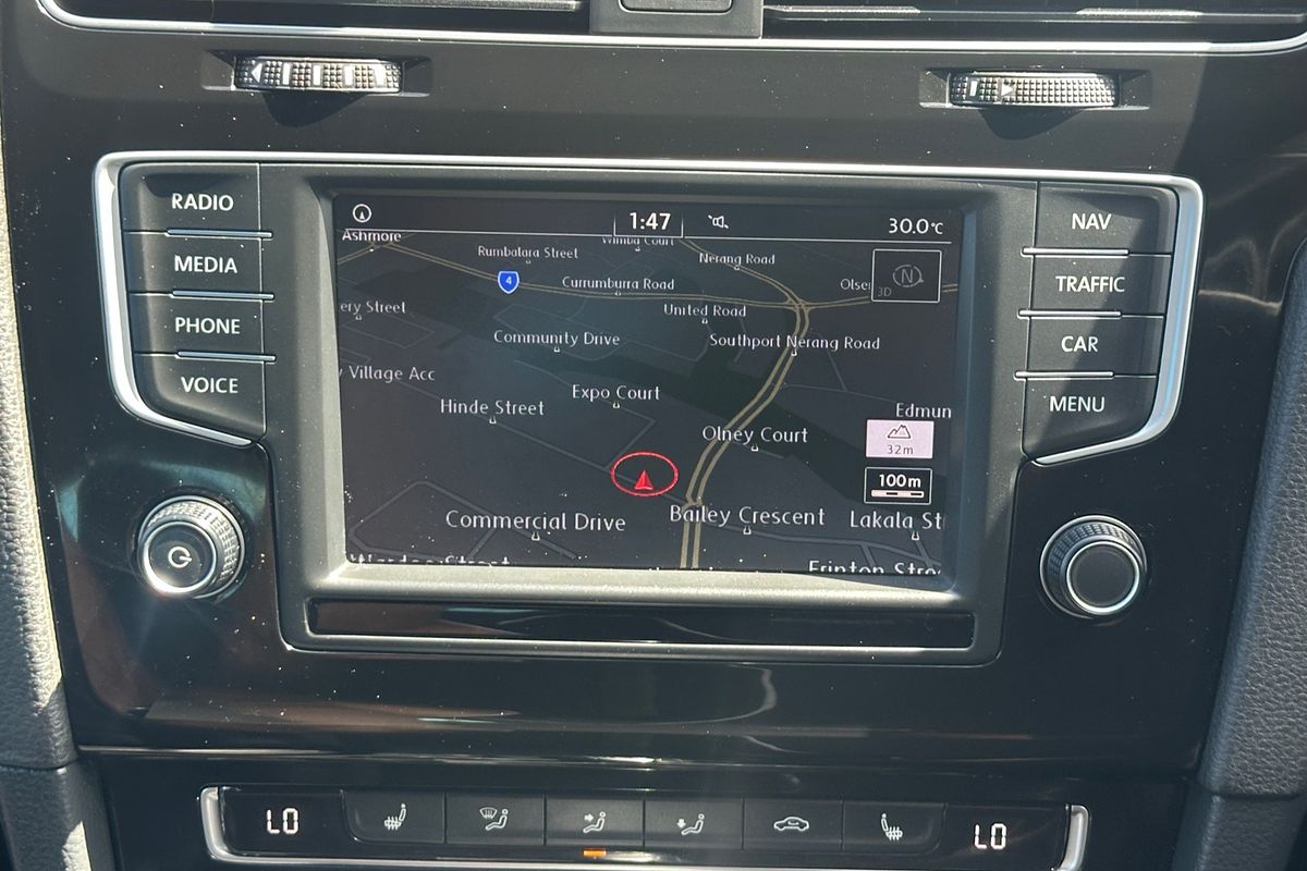 2016 Volkswagen Golf 110TSI Highline 7