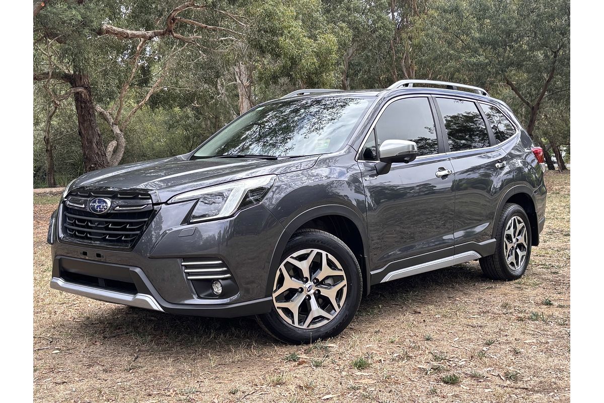 2023 Subaru Forester Hybrid L S5