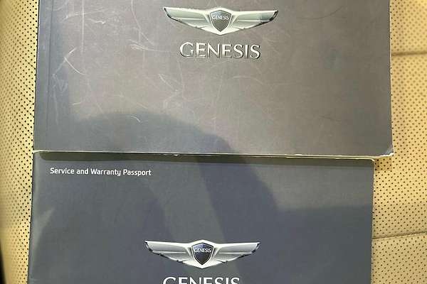 2015 Hyundai Genesis Ultimate Pack DH