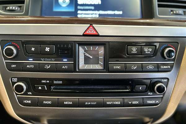 2015 Hyundai Genesis Ultimate Pack DH