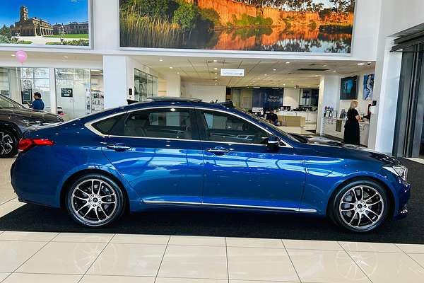 2015 Hyundai Genesis Ultimate Pack DH