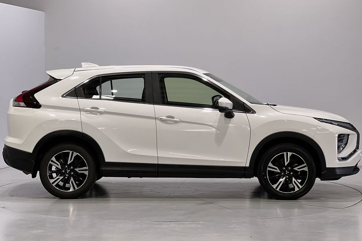 2022 Mitsubishi Eclipse Cross ES YB