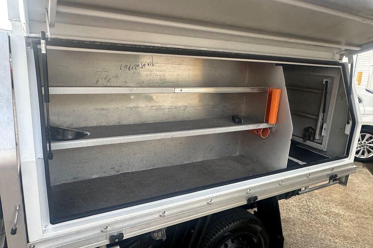 2018 Toyota Hilux Workmate TGN121R Rear Wheel Drive