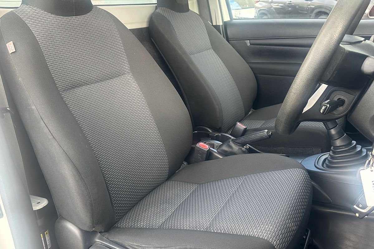 2018 Toyota Hilux Workmate TGN121R Rear Wheel Drive