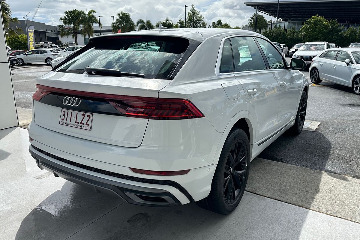 2019 Audi Q8 55 TFSI F1