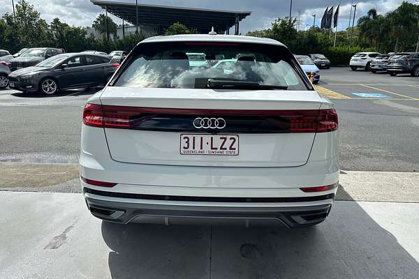 2019 Audi Q8 55 TFSI F1