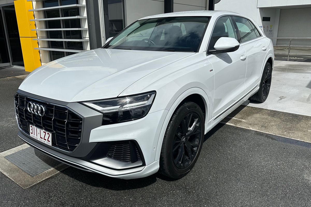 2019 Audi Q8 55 TFSI F1