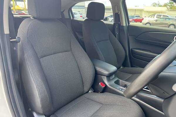 2023 Honda HR-V Vi X