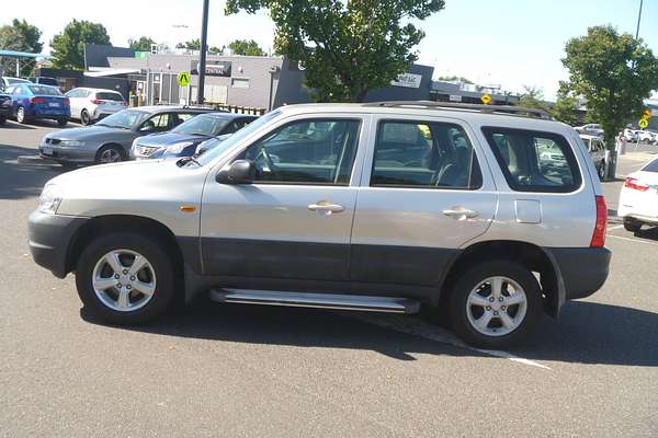 2004 Mazda TRIBUTE