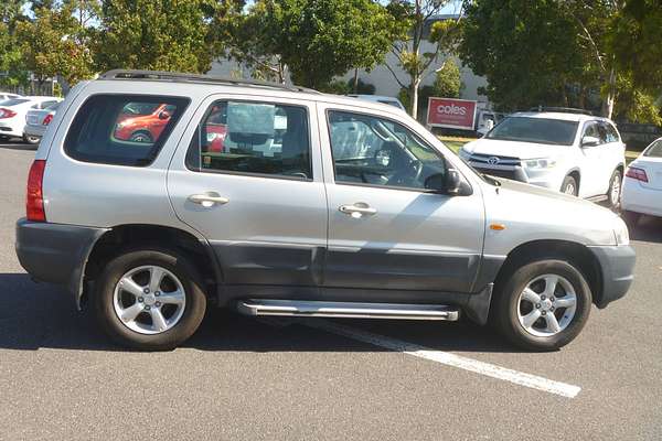 2004 Mazda TRIBUTE