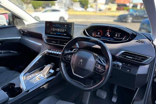 2021 Peugeot 3008 Allure P84