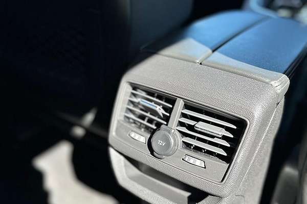 2021 Peugeot 3008 Allure P84