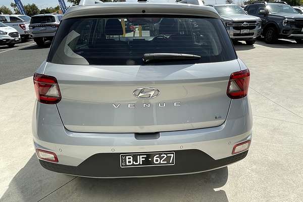 2020 Hyundai Venue Active QX.2