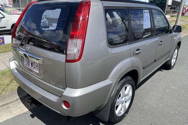 2005 Nissan X-TRAIL ST T30 II