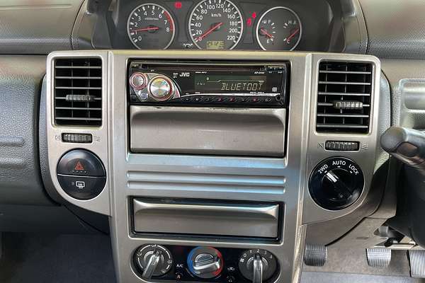 2005 Nissan X-TRAIL ST T30 II