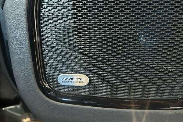 2023 Jeep Compass S-Limited M6