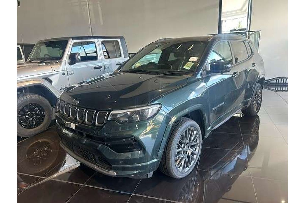 2023 Jeep Compass S-Limited M6