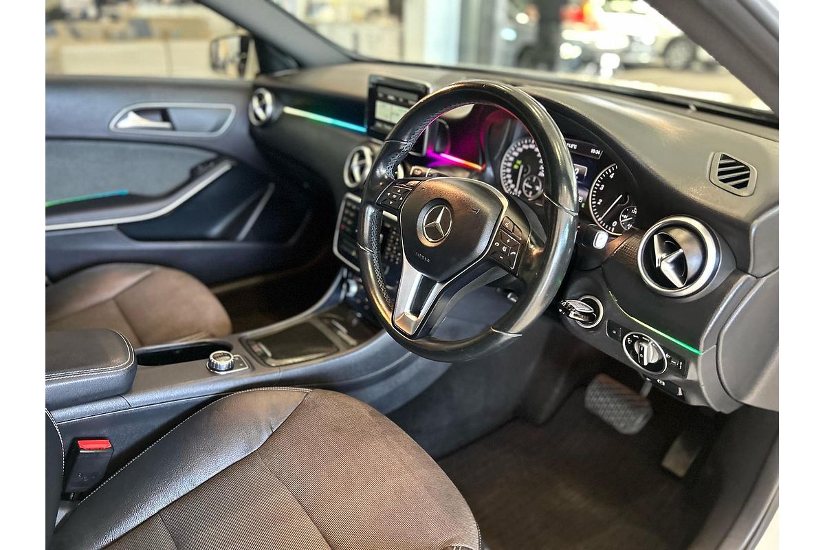 2014 Mercedes-Benz A-Class A180 W176