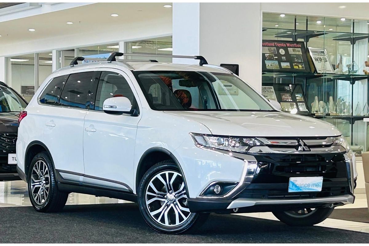 2016 Mitsubishi Outlander LS Safety Pack ZK