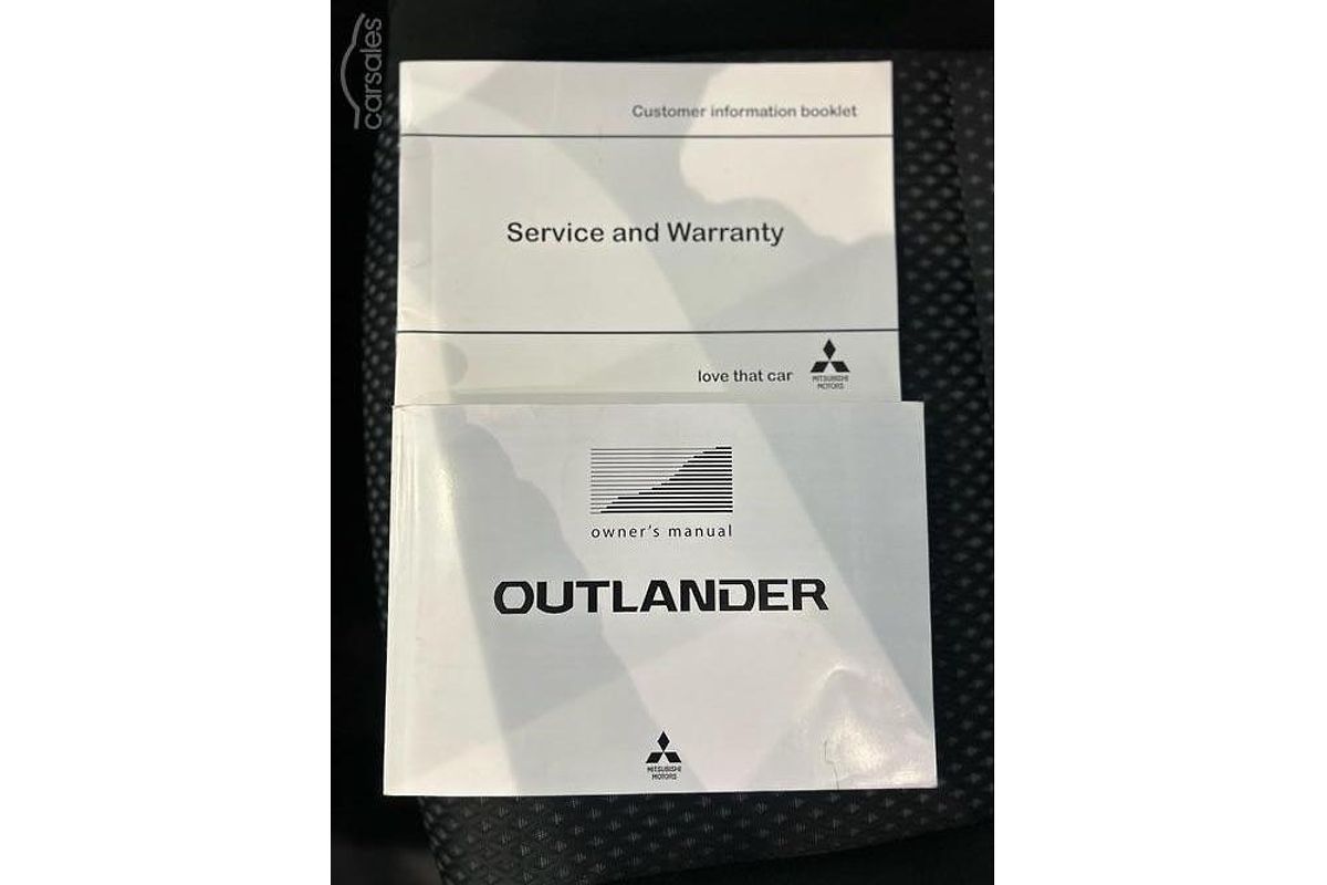 2016 Mitsubishi Outlander LS Safety Pack ZK