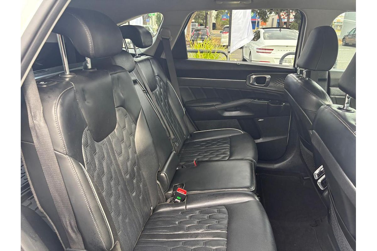 2022 Kia Sorento GT-Line MQ4