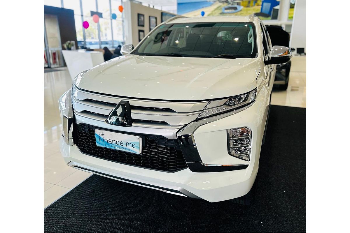 2023 Mitsubishi Pajero Sport GLX QF