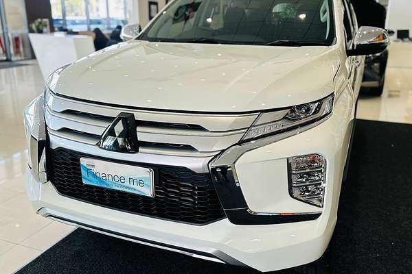 2023 Mitsubishi Pajero Sport GLX QF