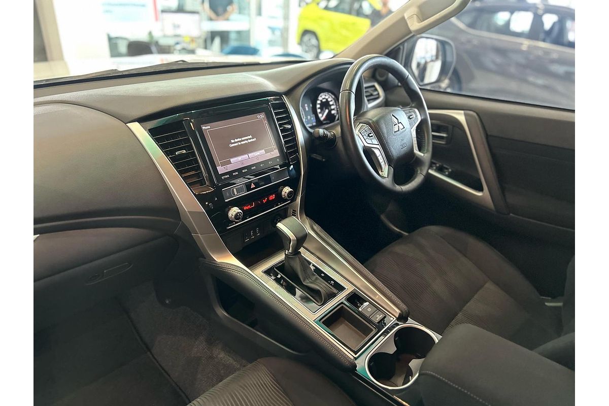 2023 Mitsubishi Pajero Sport GLX QF