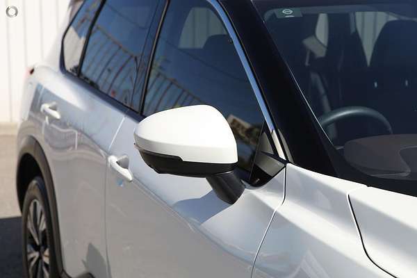 2024 Nissan X-TRAIL ST-L T33