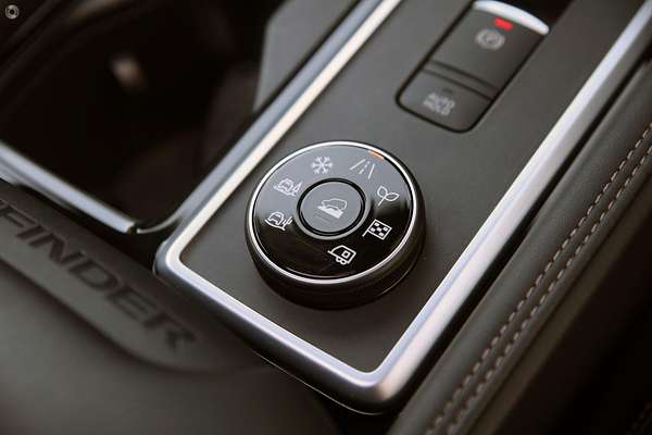 2023 Nissan Pathfinder Ti-L R53