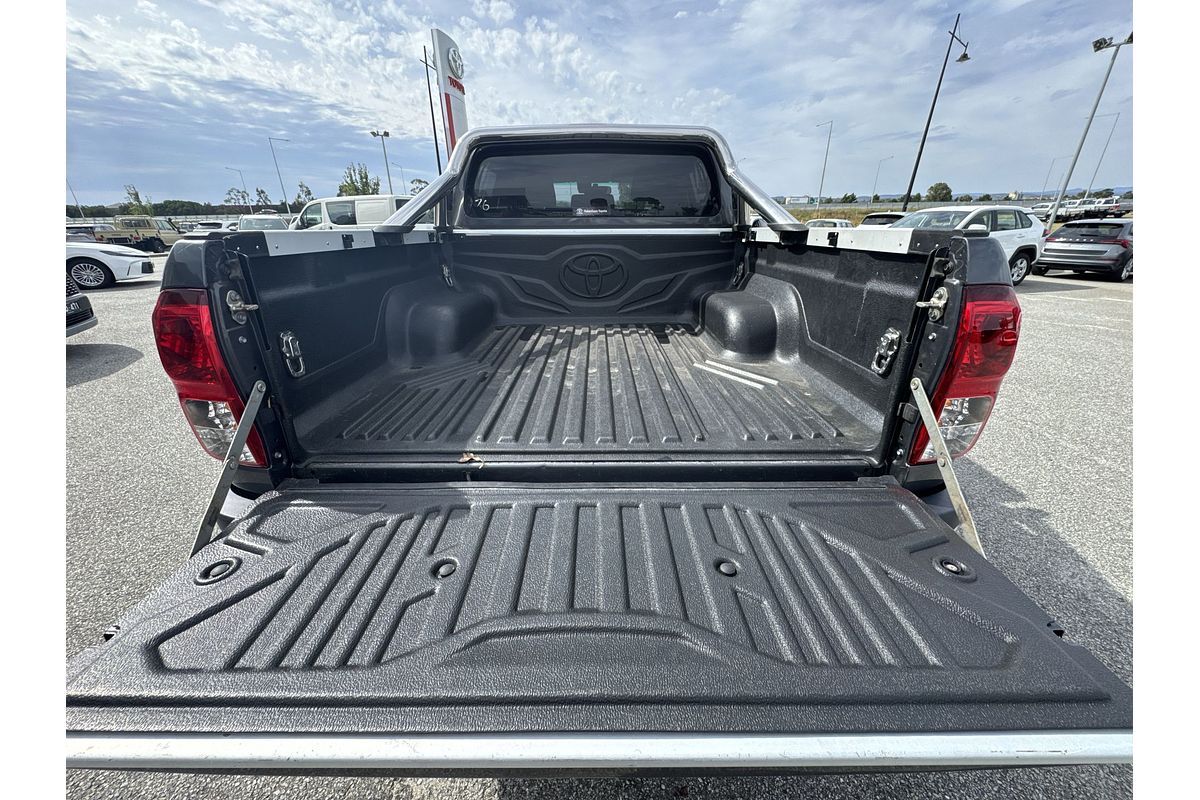 2019 Toyota Hilux SR5 GUN126R 4X4