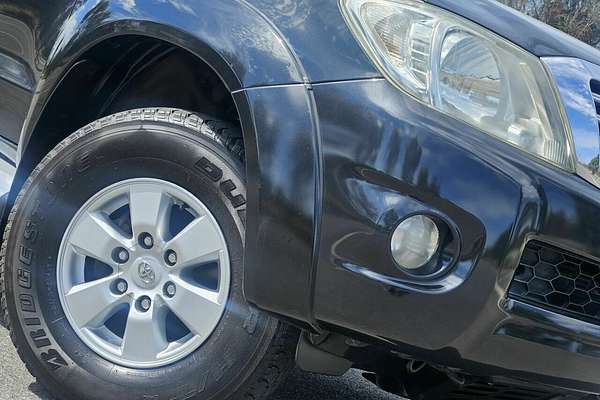 2011 Toyota Hilux SR5 (4x4) GGN25R MY11 Upgrade 4X4