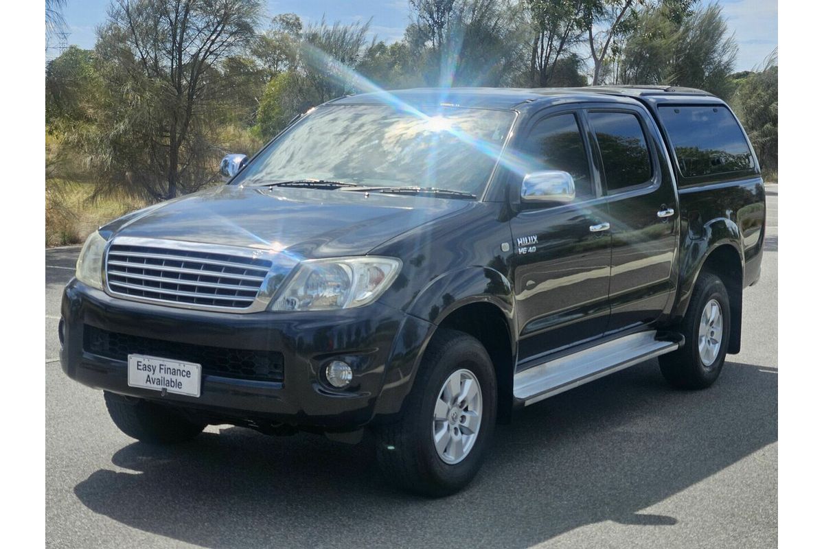 2011 Toyota Hilux SR5 (4x4) GGN25R MY11 Upgrade 4X4