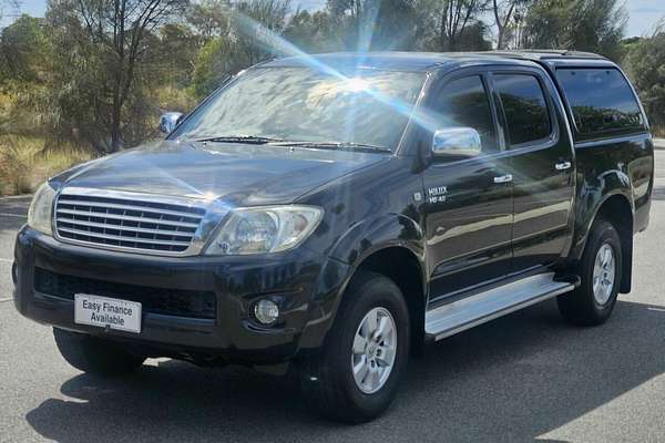 2011 Toyota Hilux SR5 (4x4) GGN25R MY11 Upgrade 4X4