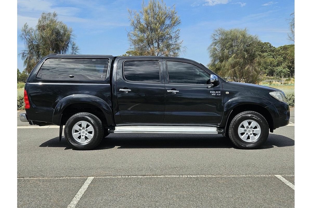 2011 Toyota Hilux SR5 (4x4) GGN25R MY11 Upgrade 4X4