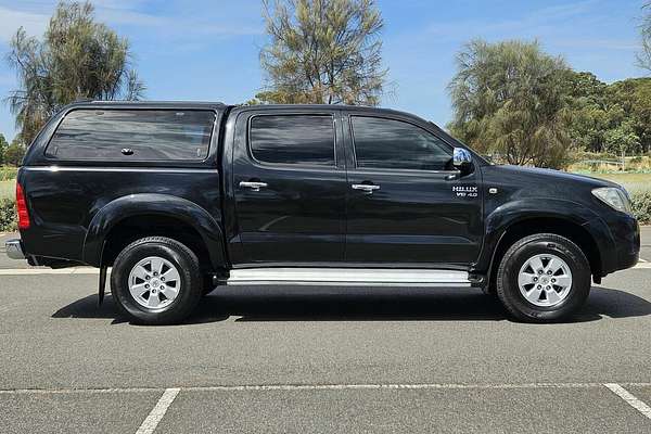 2011 Toyota Hilux SR5 (4x4) GGN25R MY11 Upgrade 4X4