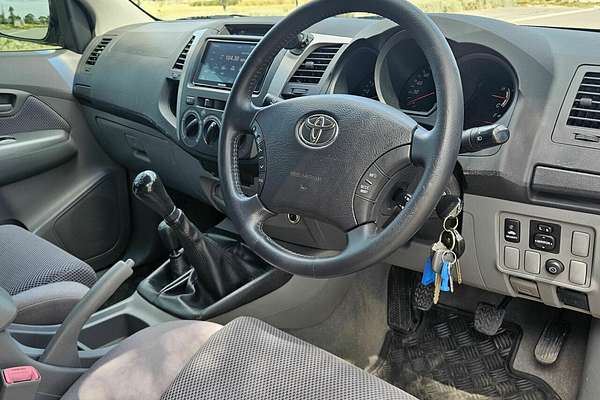 2011 Toyota Hilux SR5 (4x4) GGN25R MY11 Upgrade 4X4