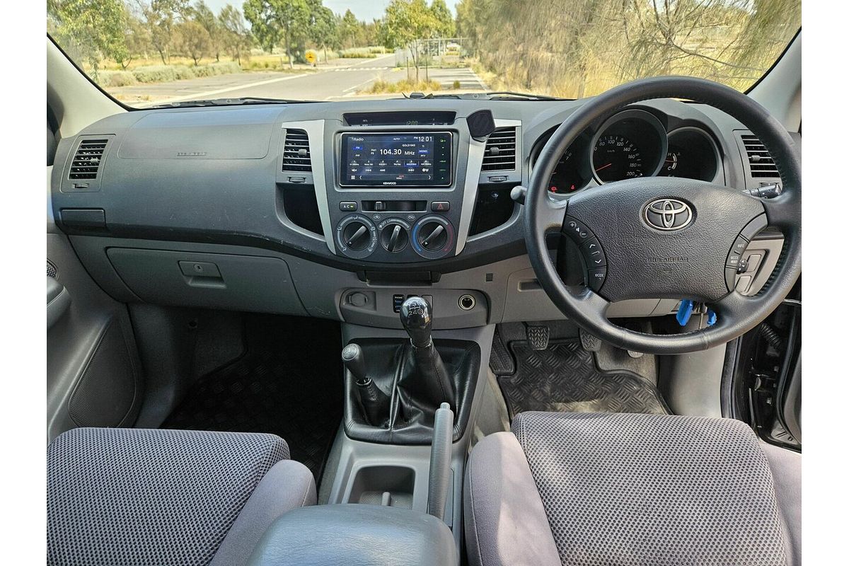 2011 Toyota Hilux SR5 (4x4) GGN25R MY11 Upgrade 4X4