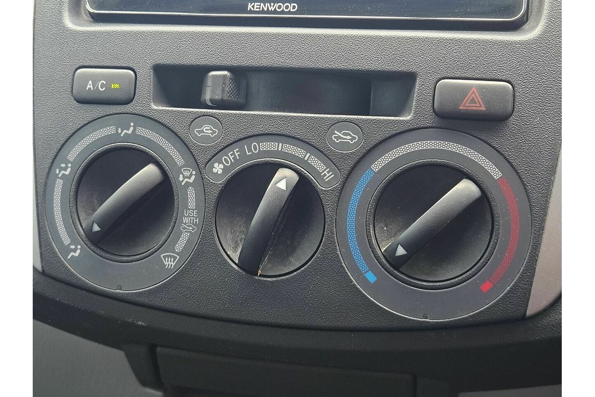 2011 Toyota Hilux SR5 (4x4) GGN25R MY11 Upgrade 4X4