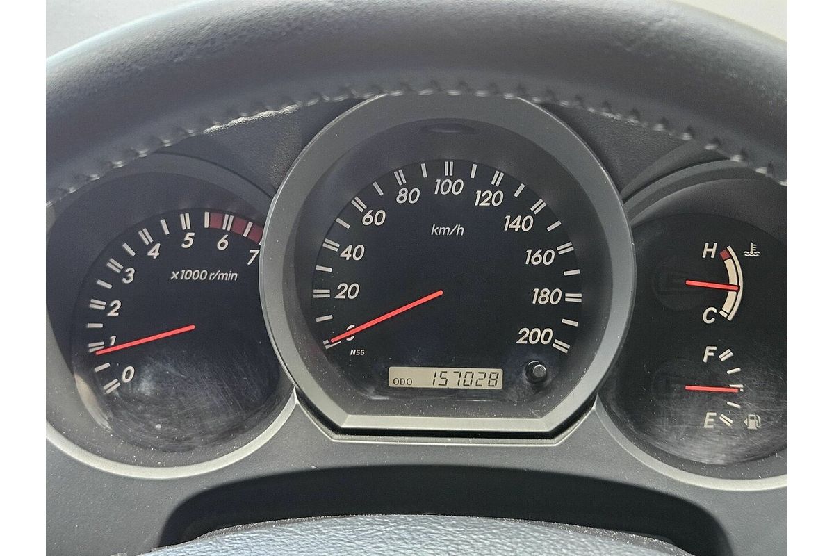 2011 Toyota Hilux SR5 (4x4) GGN25R MY11 Upgrade 4X4