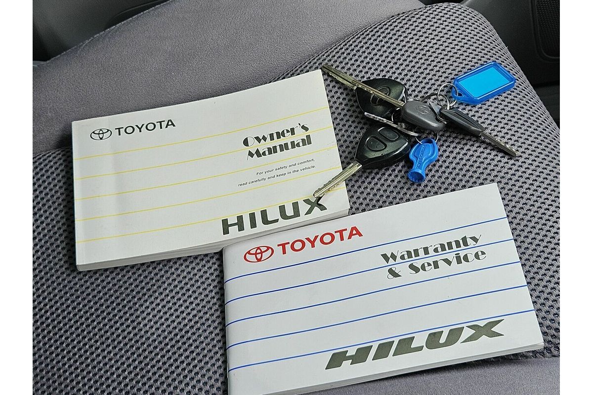 2011 Toyota Hilux SR5 (4x4) GGN25R MY11 Upgrade 4X4